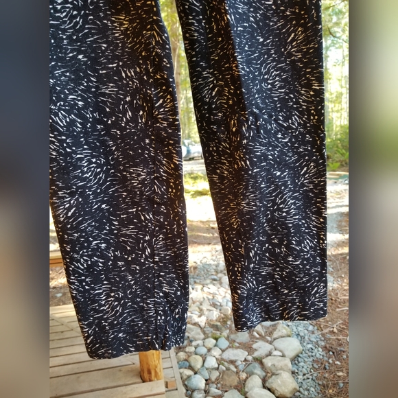 Retro Jean's Handmade Womans Skinny Guess Style 28 Medium Black & White - Picture 4 of 12